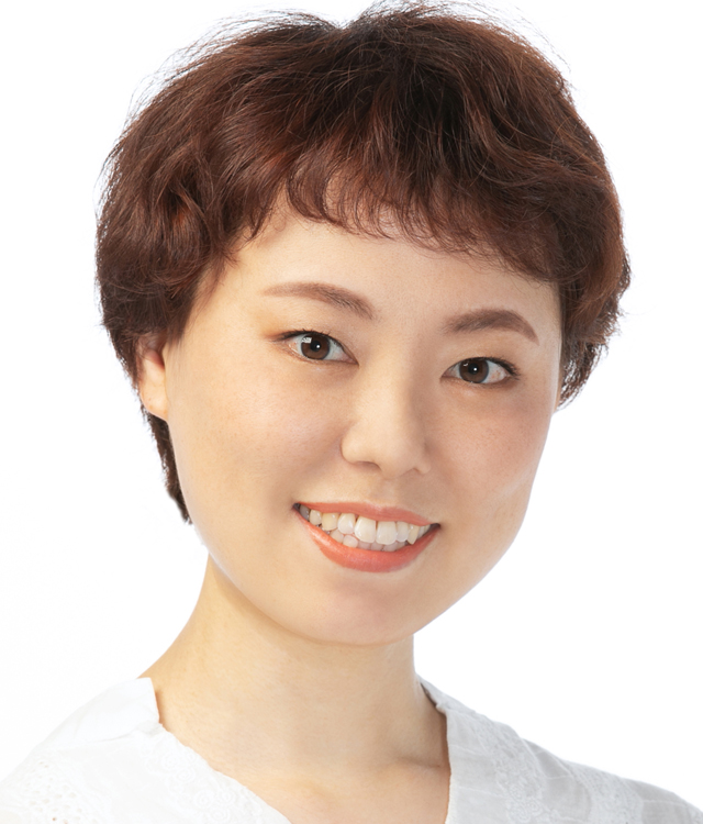 鈴木彩子